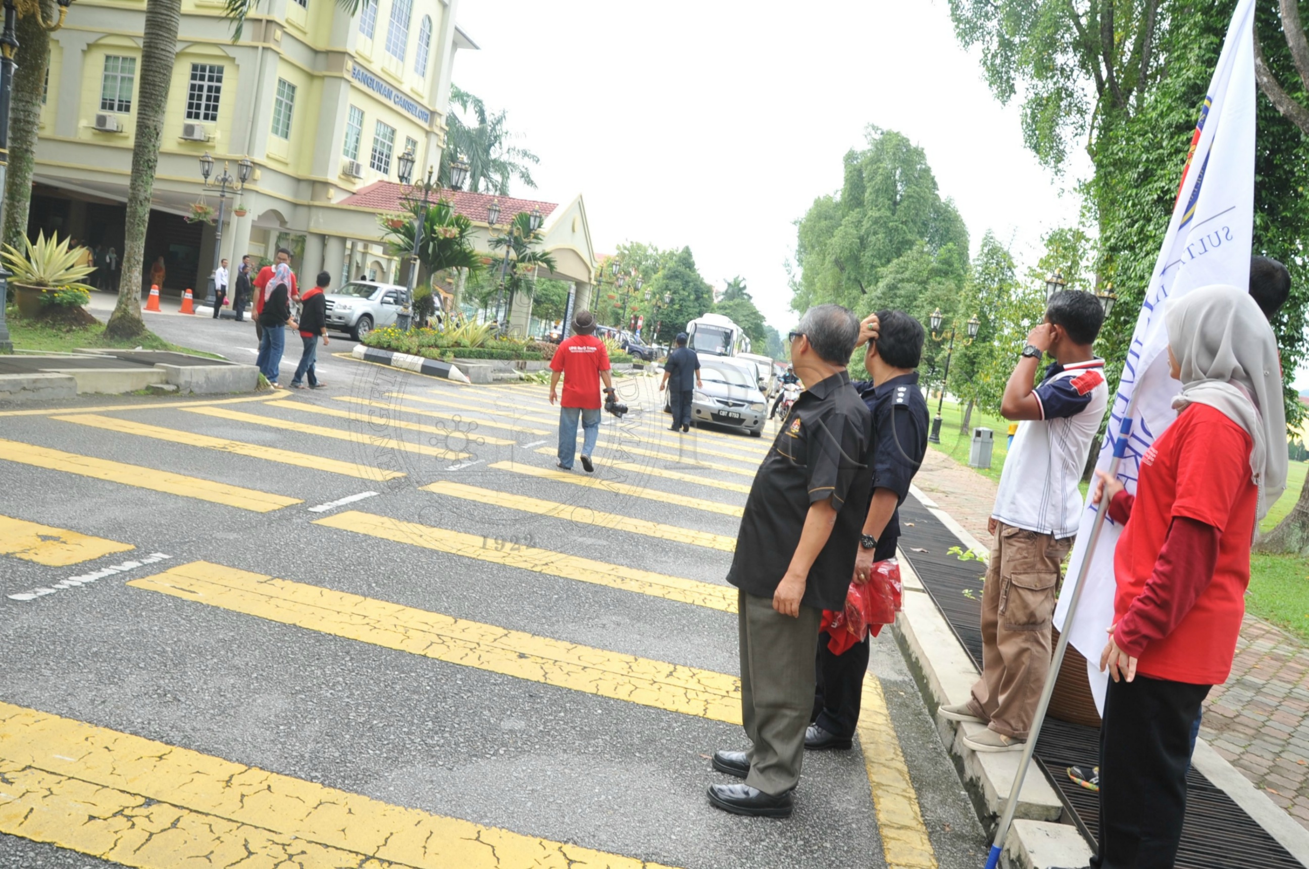 PRO 15 1 RESQ HAS 4345